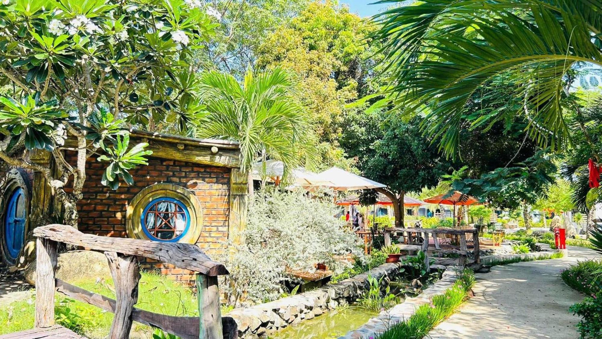 Ho Coc Park & Resort Xa Nhu Lam Exterior photo